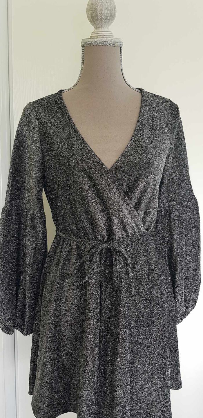 Robe à paillettes / robe de soirée pailletée - photo numéro 2