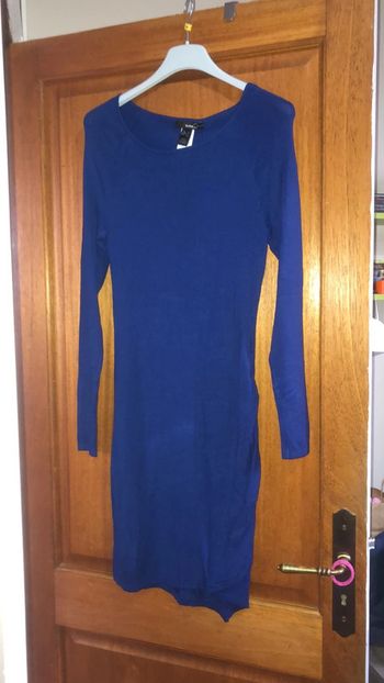 Robe moulante bleu MANGO