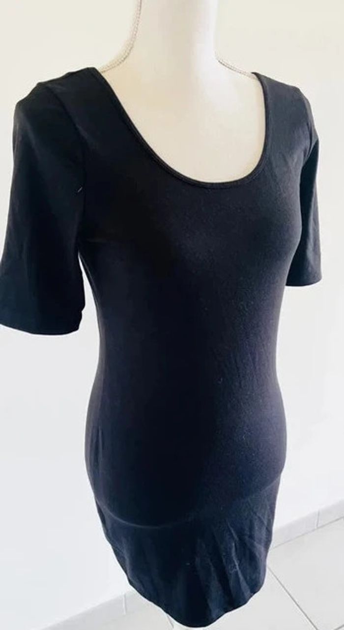 Robe noire Forever 21 - photo numéro 4