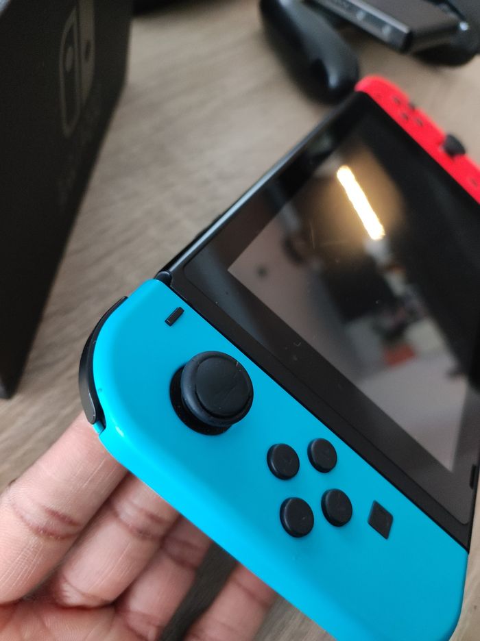Switch Nintendo 1 - photo numéro 5