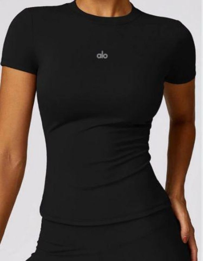 T shirt alo