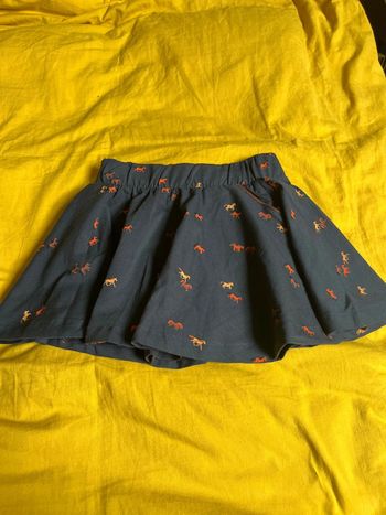 Très belle jupe fille 5 ans someone