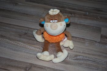 Doudou singe roi marron orange BENGY