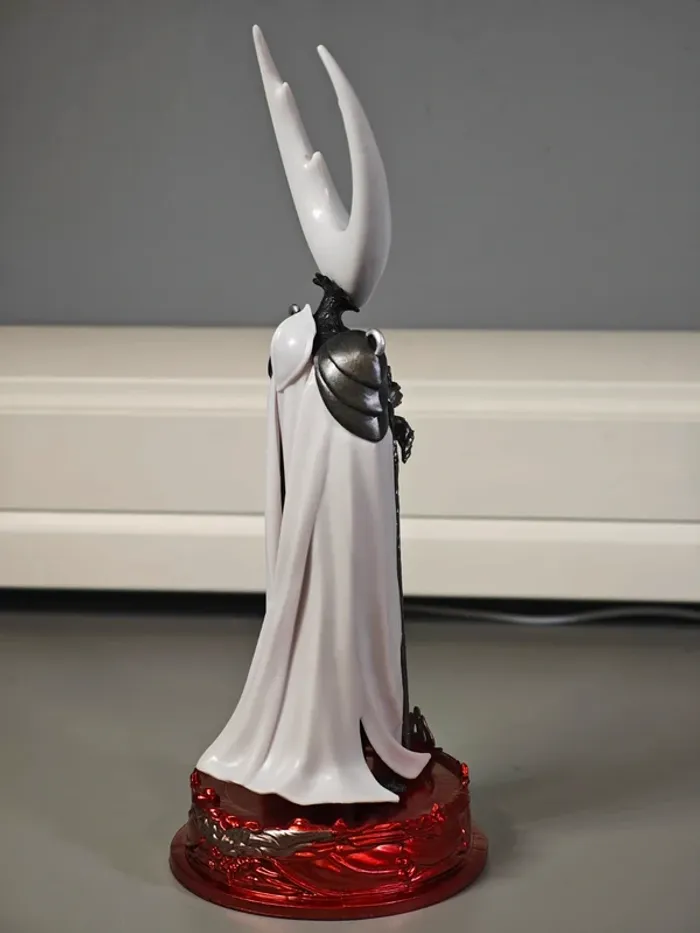 Figurine Hollow Knight : Pure Vessel 24cm neuve sans boîte - photo numéro 4