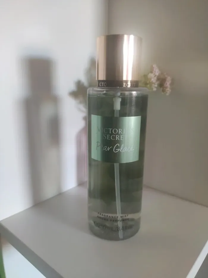 Victoria's Secret Brume Pear glacé