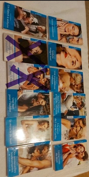 Lot 10 livres Harlequin azur