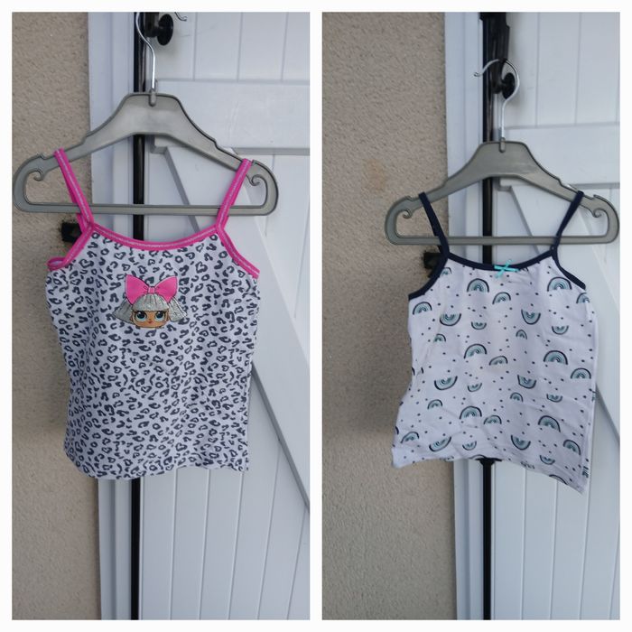 Lot 2 débardeurs filles  122 /7 ans