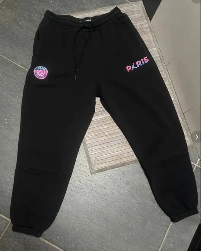 Jordan x PSG jogging homme LL·Très bon état·Jordan x Paris Saint-Germain