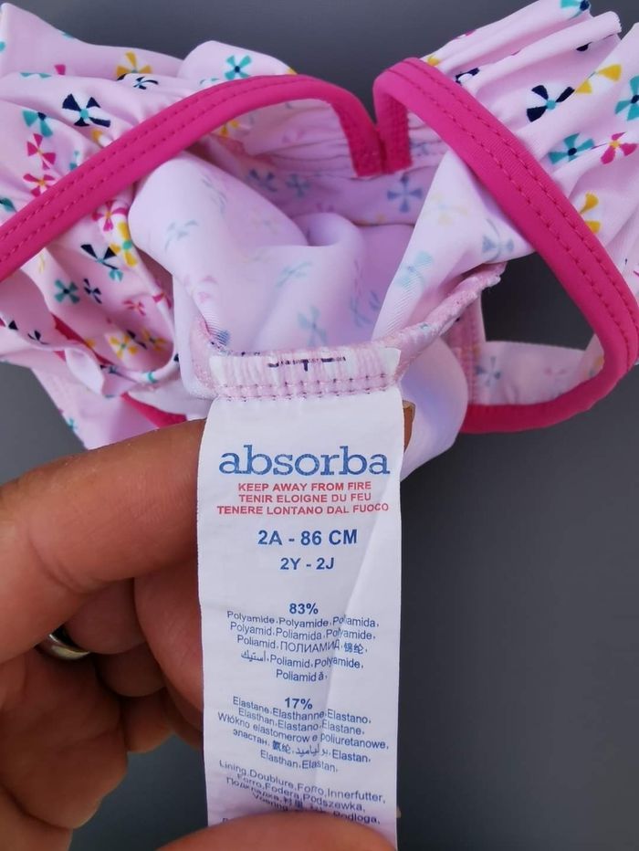 Maillot de bain liberty 1 pièce 2 ans fille absorba - photo numéro 2