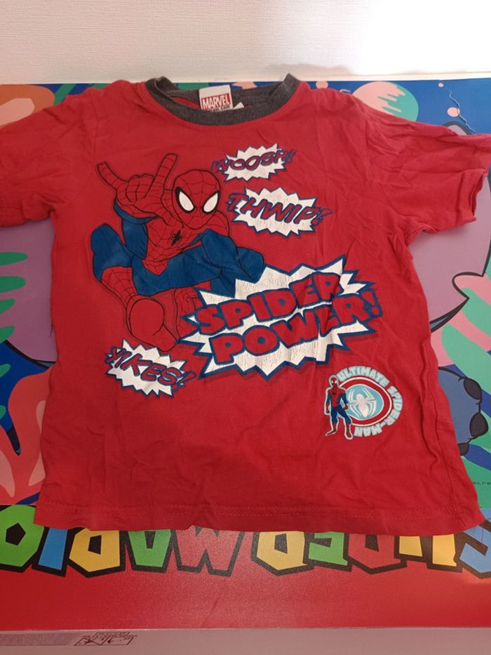 Tee-shirt manche courte spiderman 8 ans