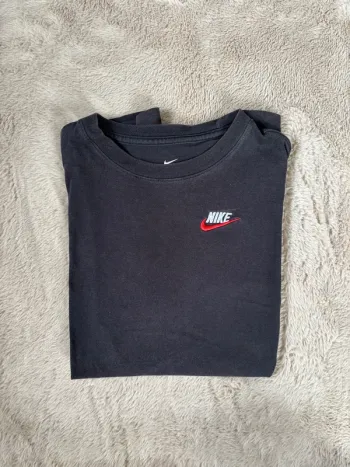 tee shirt nike noir