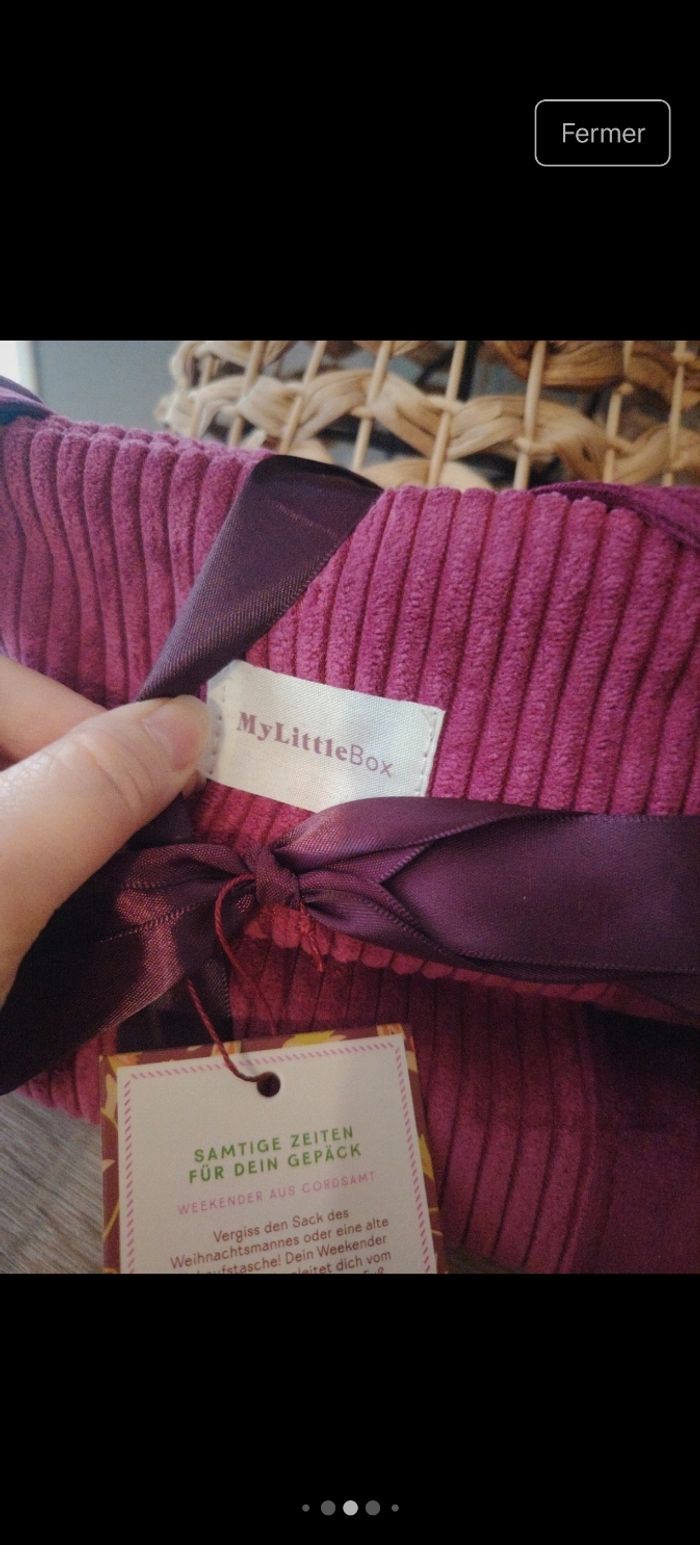 Sac weekend pochette et fard à paupières - photo numéro 6