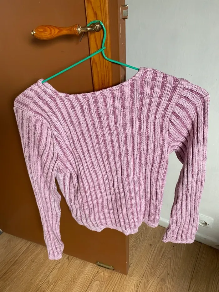 Pull rose Jennyfer taille M - photo numéro 2