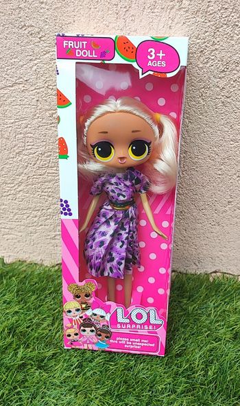 Figurines Poupée LOL surprise neuf dans emballage taille 25cm