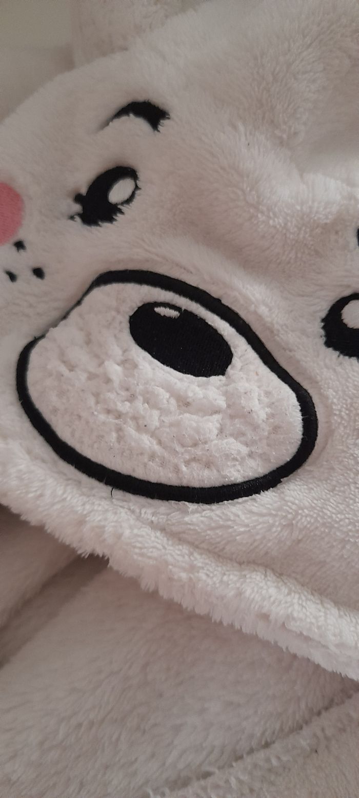 Robe de chambre  à capuche 6 ans - photo numéro 4
