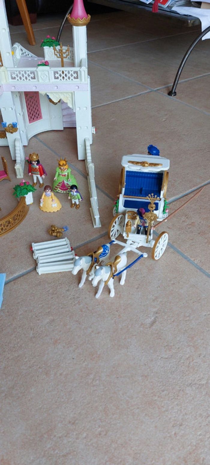 Château de princesse et diligence playmobil - photo numéro 2