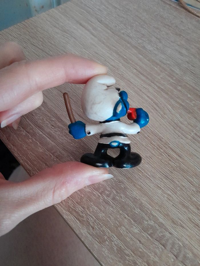 Magnifique stroumpf policier ancien - photo numéro 4