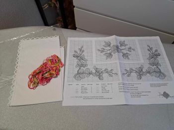 Kit broderie point de croix De Fil en Image centre de table "Orchidée" neuf