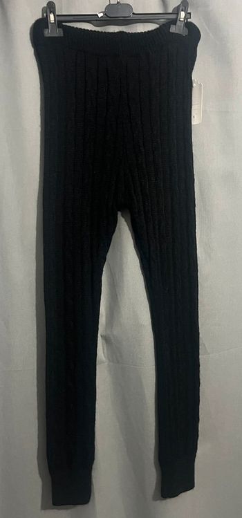 Pantalon grosse maille noir chaud taille 14 ans neuf et étiqueté