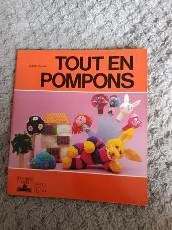 Tout en pompoms 