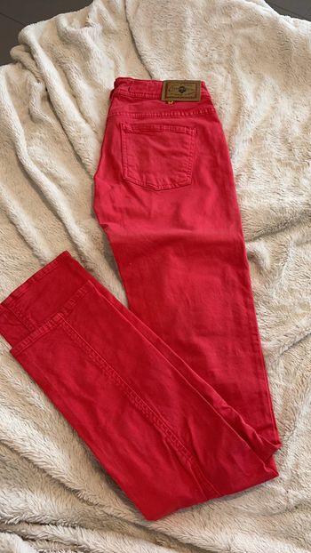 Jean rouge T28