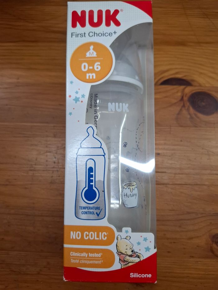 Biberon NUK 0-6 mois 300mL