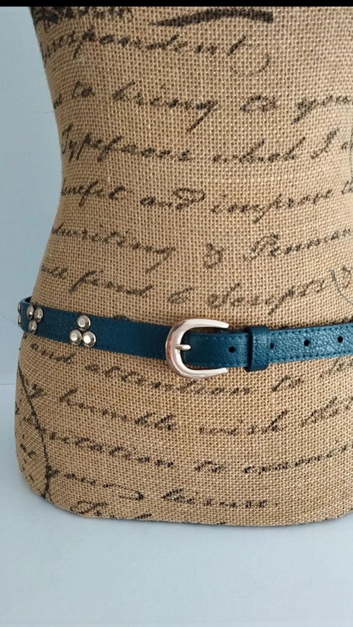 Ceinture bleu canard ronds doré 90 cm - photo numéro 3