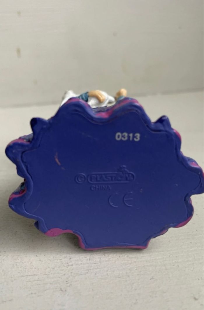 Fée avec son chat ou sa fouine - photo numéro 5