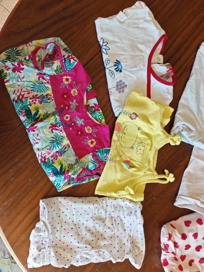 Lot n°11: vêtement bébé 12mois - photo numéro 3