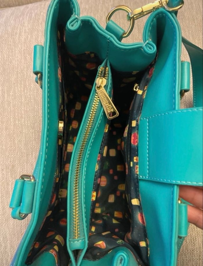 sac Loungefly Raiponce - photo numéro 3