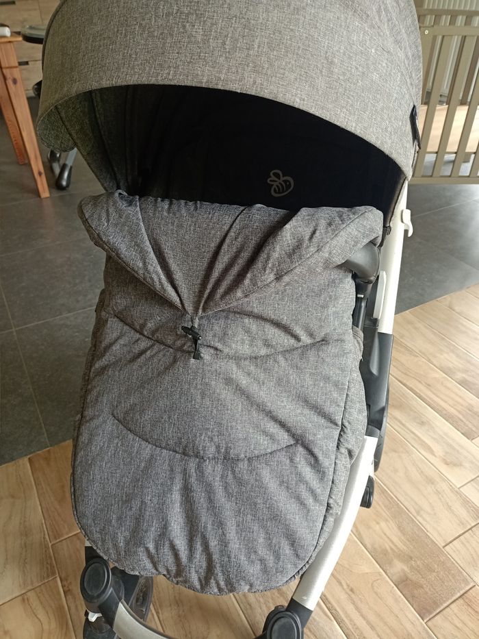 Poussette dreambaby 2 en 1 - photo numéro 6