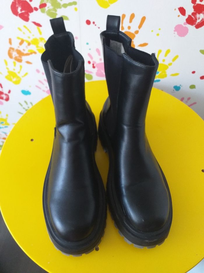 Bottines neuves noires