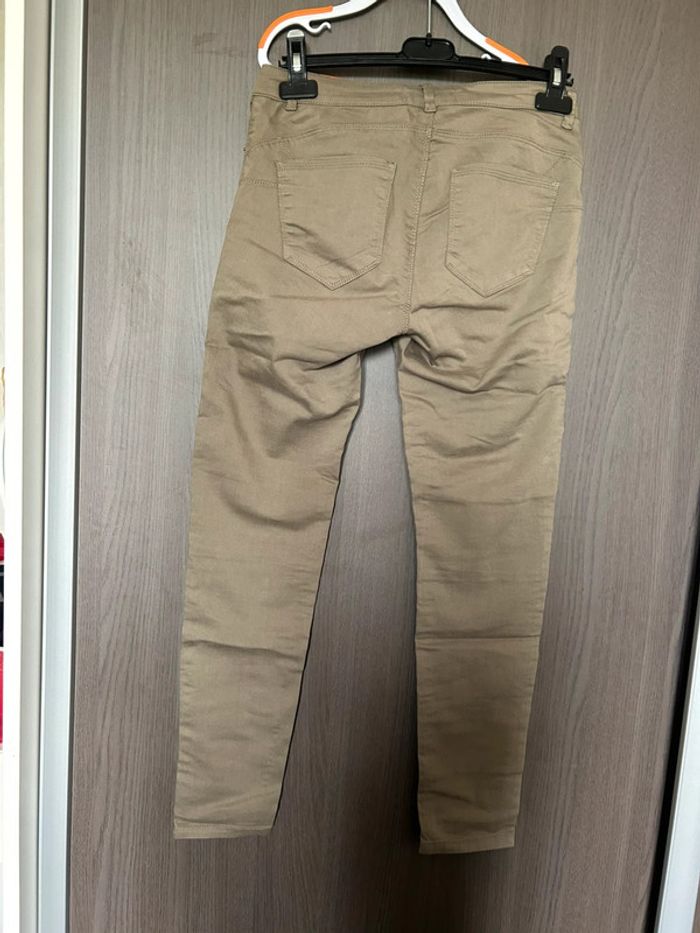 Pantalon - photo numéro 4