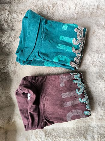 Lot 2 t-shirts col roulé manches longues 5 ans très bon état