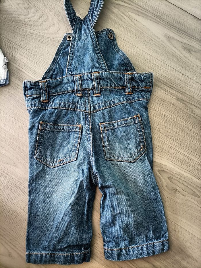 Salopette en jean - photo numéro 2