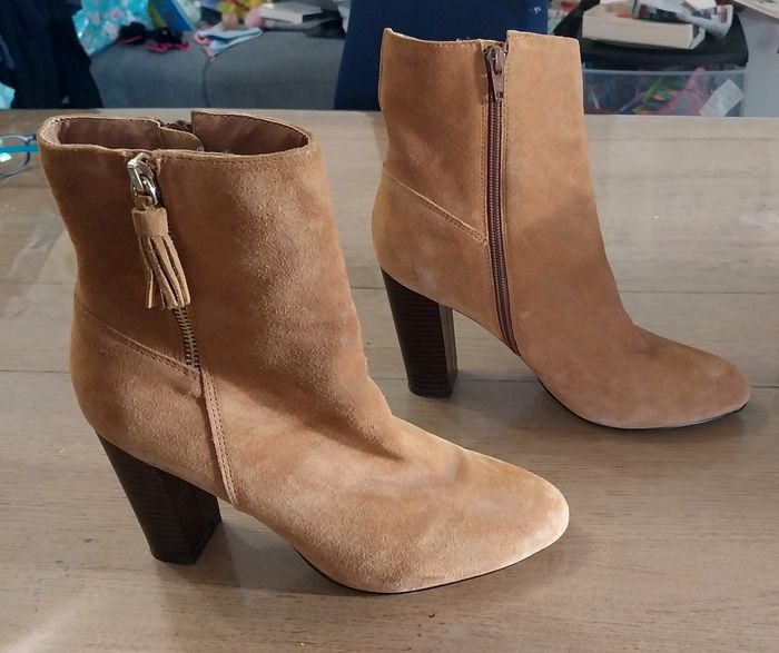 Bottines femme pointure 39 en bon état - photo numéro 3