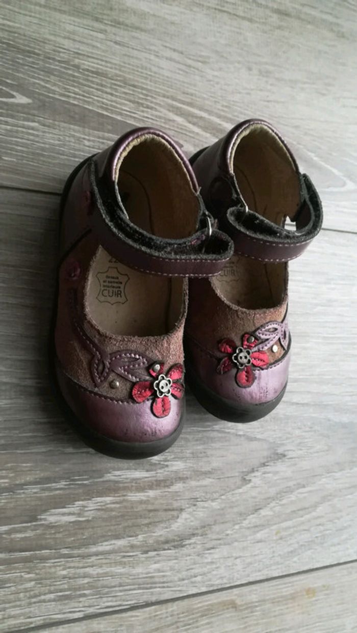 Ballerines avec lien a la cheville