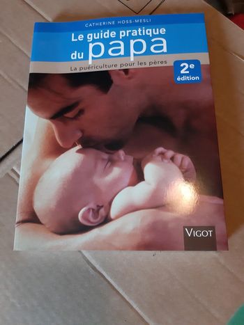 Livre "le guide pratique du papa"