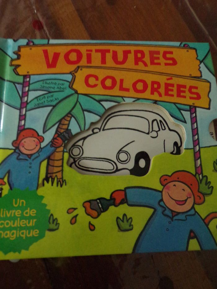 Livre Voitures colorées