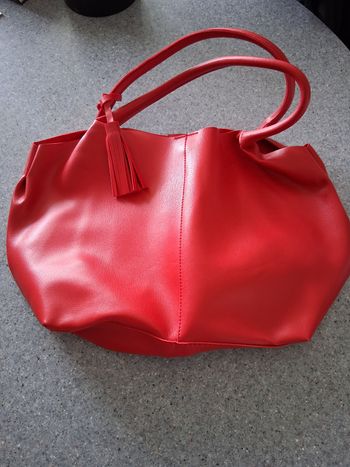 Sac à  main fourre tout rouge