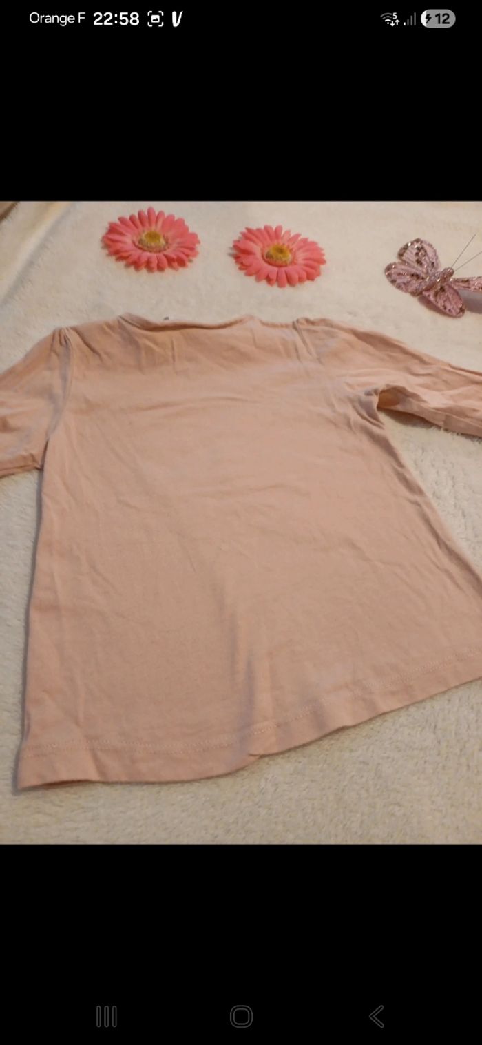 T.shirt fille taille 24 mois - photo numéro 6