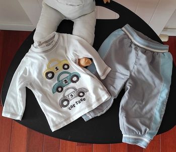 Ensemble bébé garçon 6 mois – t-shirt manches longues + jogging