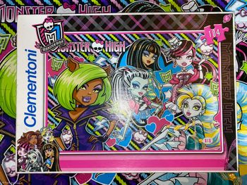 Puzzle monster high