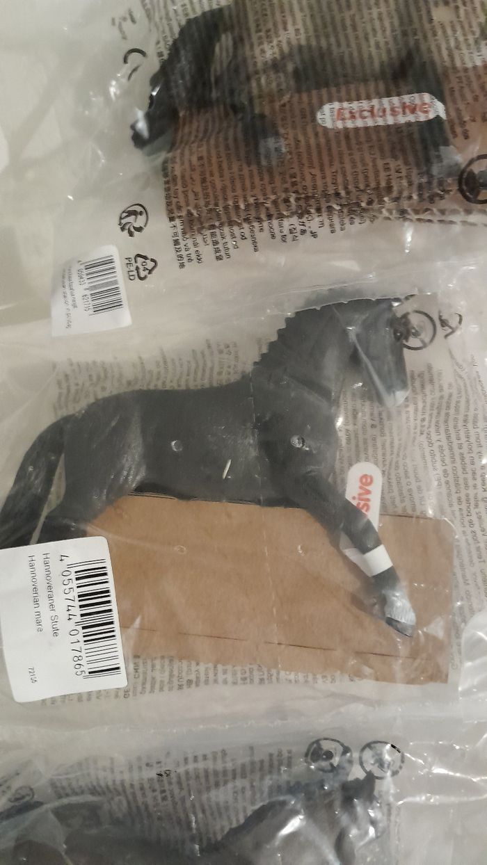 Lot de chevaux schleich neufs - photo numéro 3