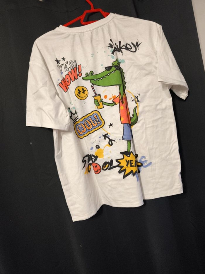 Tee shirt - photo numéro 2