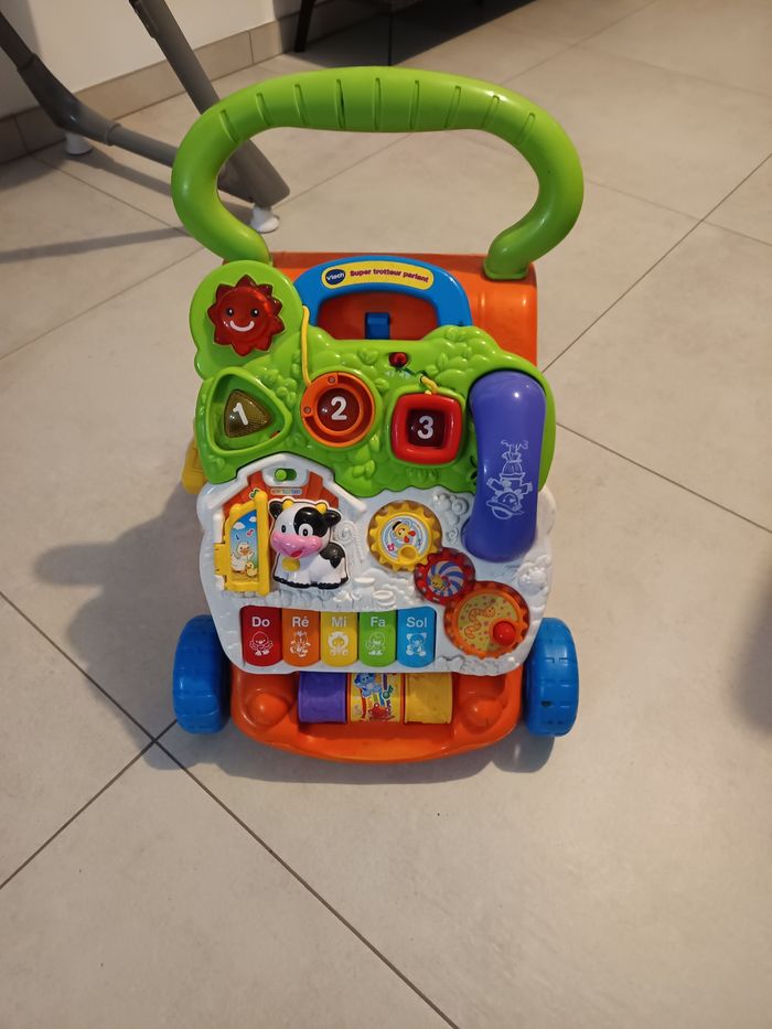 Trotteur vtech