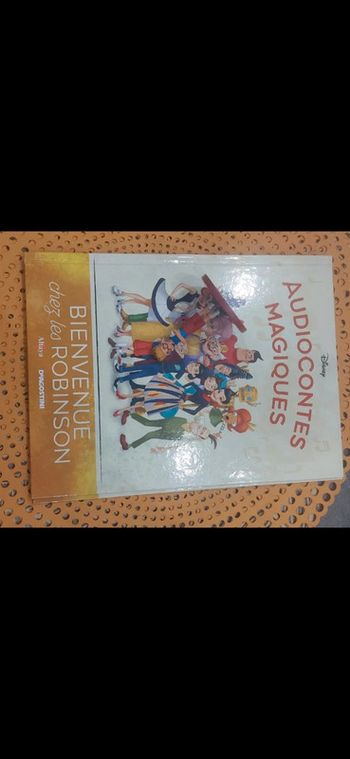 Livre et figurine 75 des audiocontes Magiques altaya audio conte audio compte disney