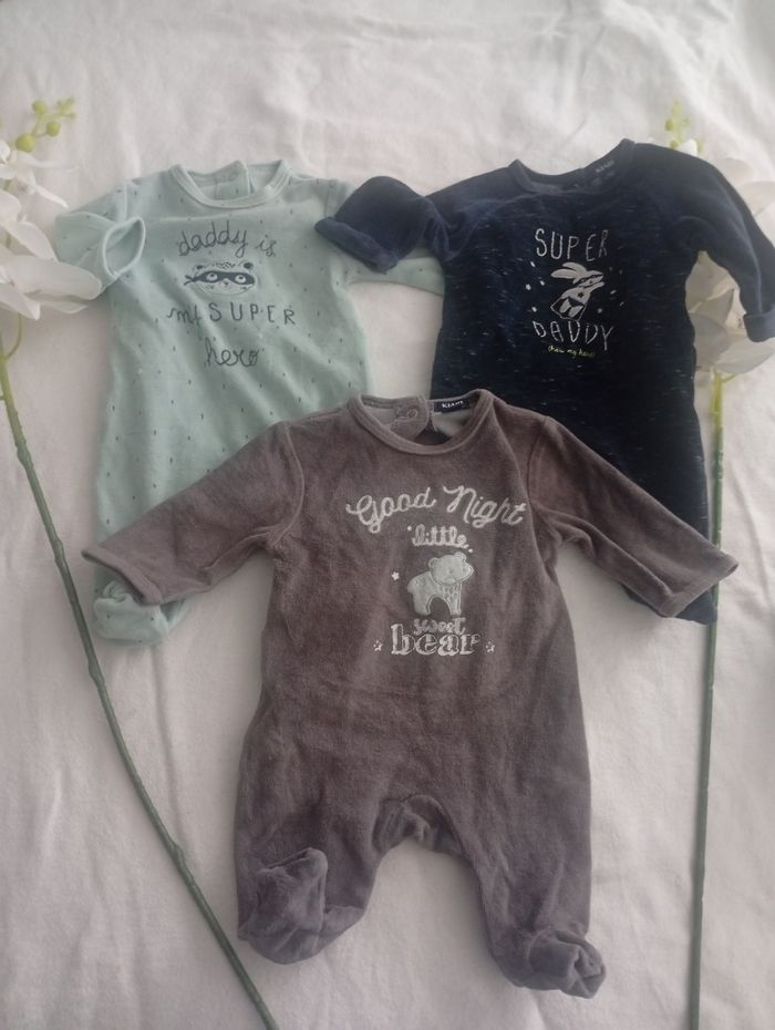 Gros lot Naissance 27 pièces bébé Garçon 1 mois - photo numéro 2