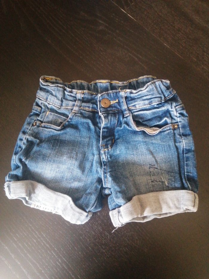 Short Tissaia 4 ans