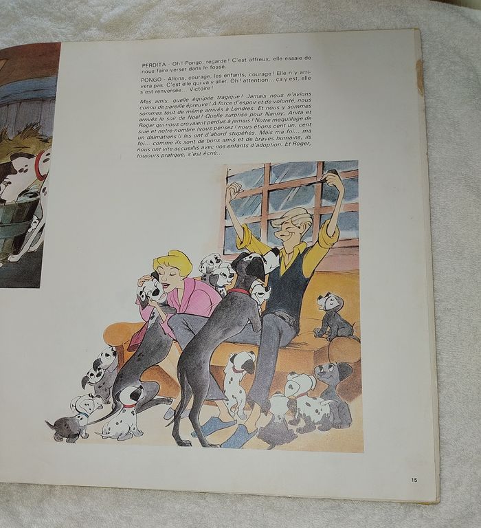 33 T livre disque Disneyland les 101 Dalmatiens Walt Disney + musiques et chansons du film - photo numéro 5